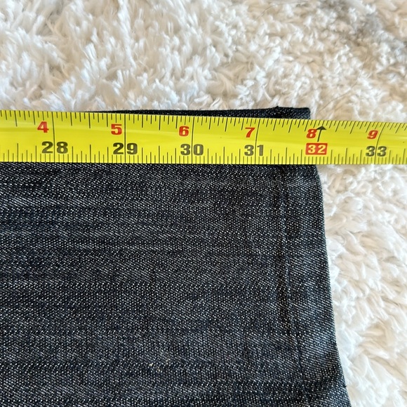 🛍️✨ Get the Parisian Style look in this Naf Naf Jeans with Elastane Suit✨🛍️ - Picture 9 of 12